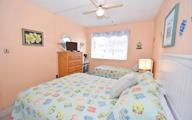 Bridgepoint Ii 201a 2 Bedroom Condo