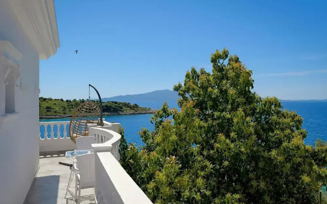 Villa Juna Beach