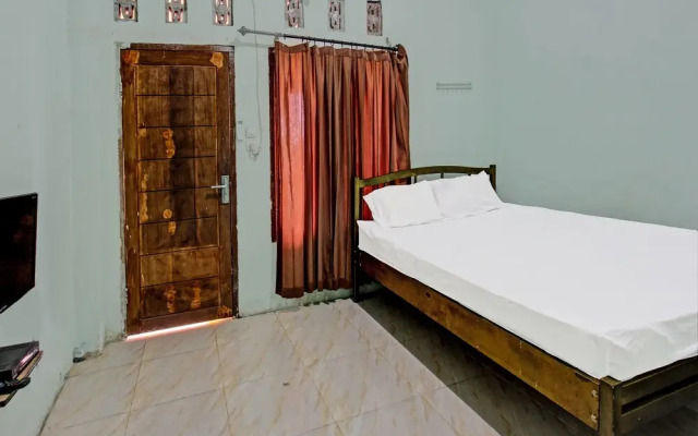 Hotel O Homestay Bang HajiNearLapangan Penujak ( Inen Gonggang)