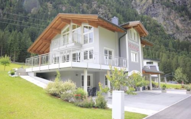 Ferienwohnung Höllrigl