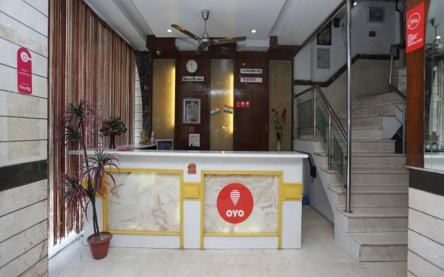 OYO 1660 Hotel Topaz