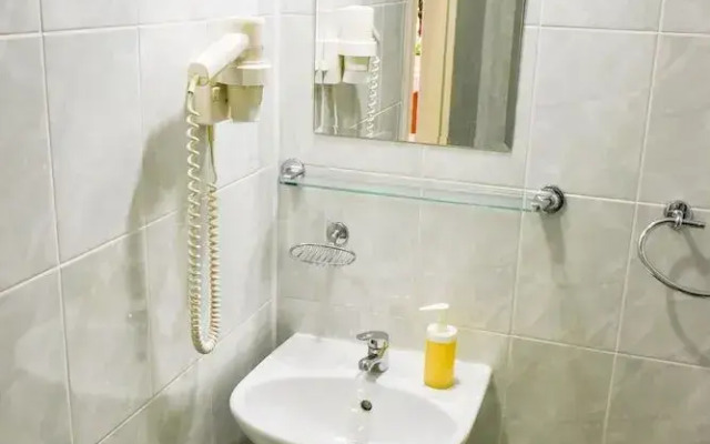 Express Hotel