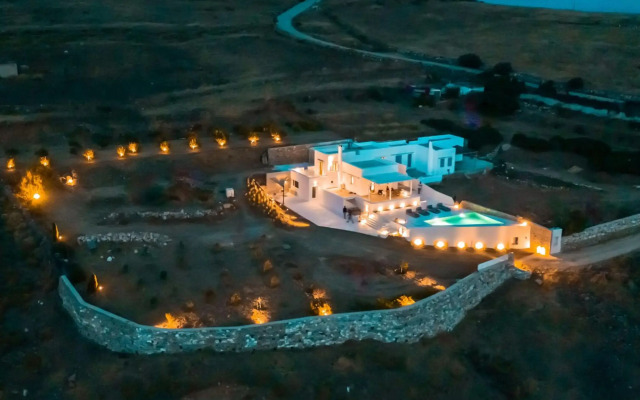 Ventu Paros Villa
