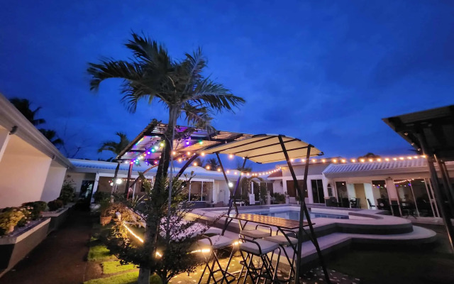 Villa del Pueblo