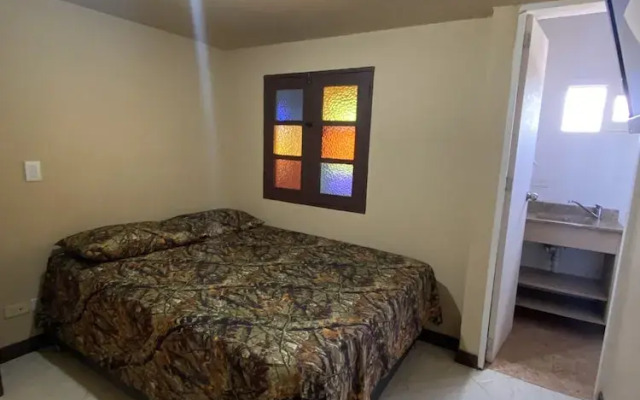 Hostal Hollywood Inn II