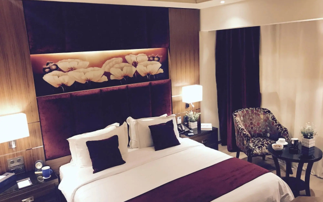 Gems Hotel