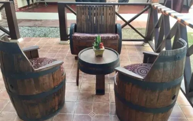 Aparta Hotel Yamili