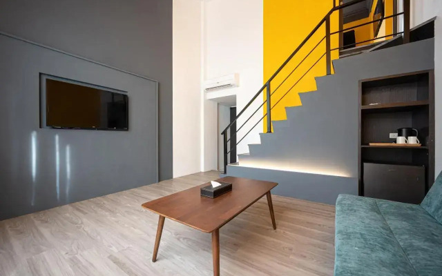 Yilan East Motel