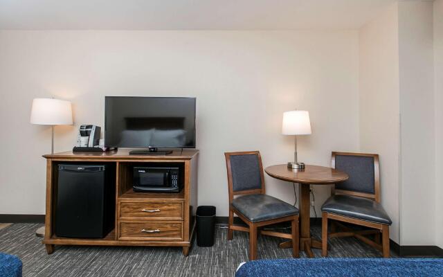 SureStay Plus Hotel by Best Western Elizabethtown Hershey