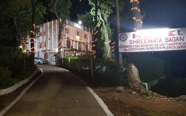 Hotel Shree Mata Sadan