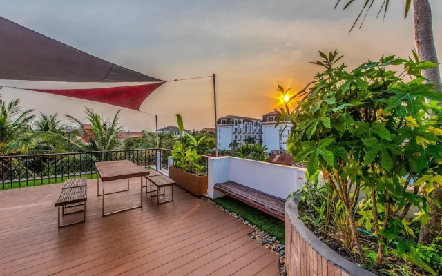 Villa Eternal, Private Pool, 3 Floors & Rooftop Terrace