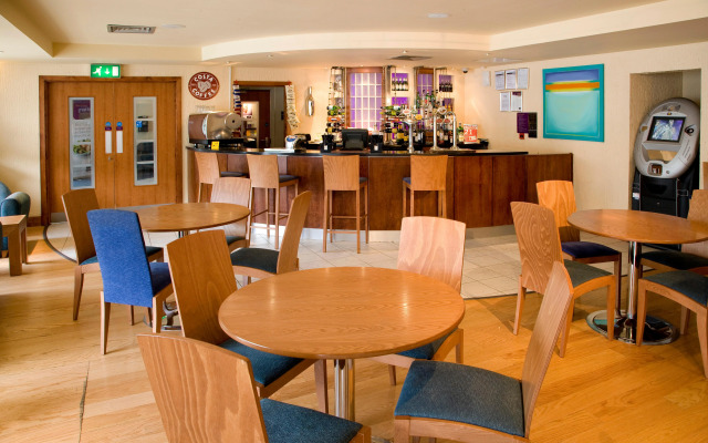 Premier Inn Stevenage Central