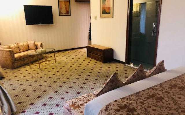 Avari Lahore
