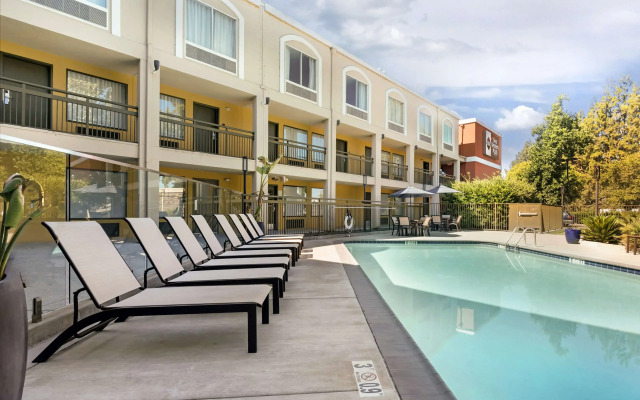 Best Western Plus Rancho Cordova Inn
