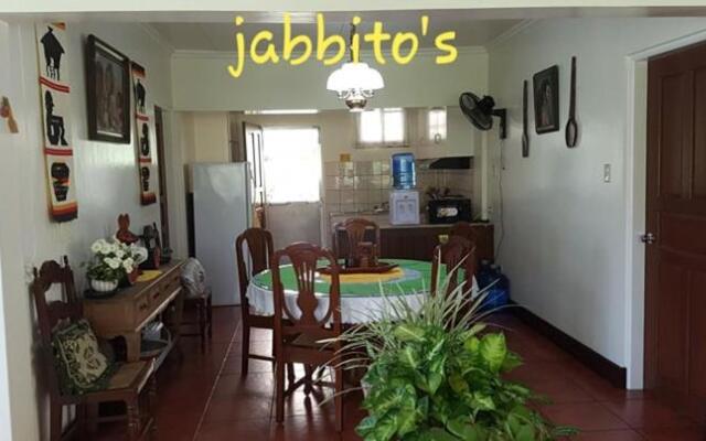 Jabbitos Baguio Transient House 2