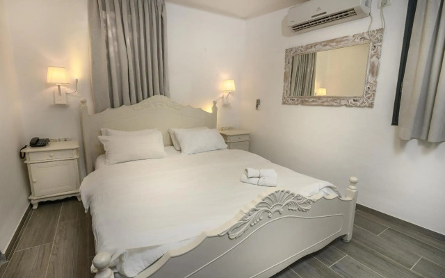 Shirat Hayam - Boutique Hotel