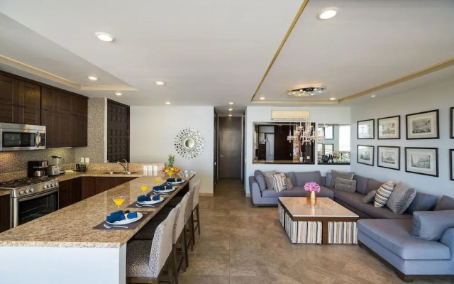 Resorts By Pinnacle 180