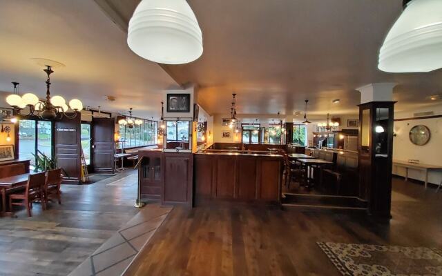 Hôtel Le Sully La Roche Sur Yon