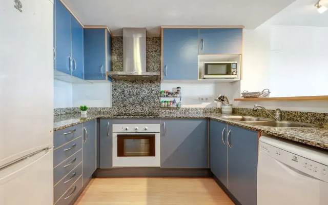 Apartment With Scenic View
