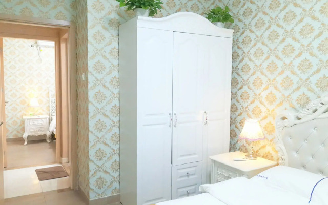 Bai Li Deng Apartment
