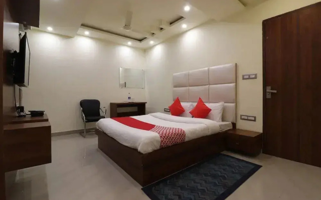 Comfort Inn by OYO Rooms