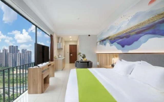 Qing shi guang apartment(greenland Central Plaza store)