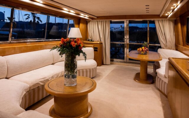 Yacht San Lorenzo 22