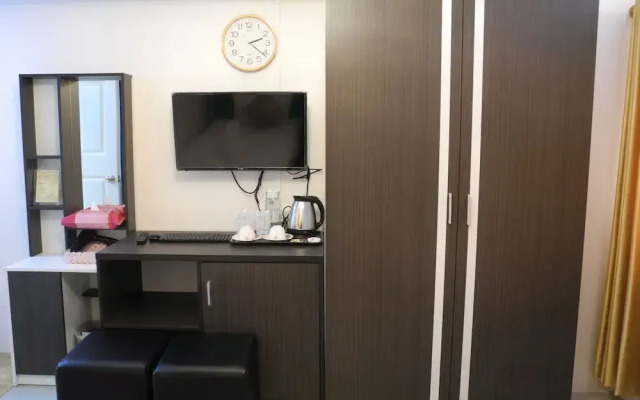 Bann Tawan Hostel Chiang Rai