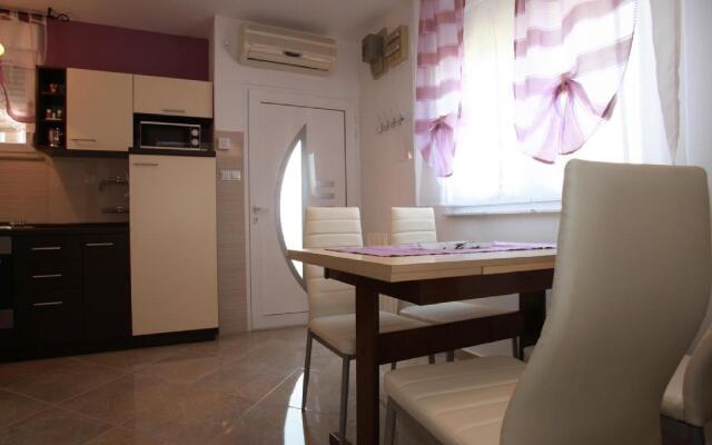 Frgacic Akvarij - One Bedroom No.2