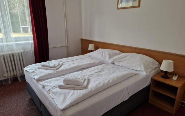 Hotel Harrachov Inn
