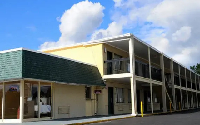 Rodeway Inn Churchland