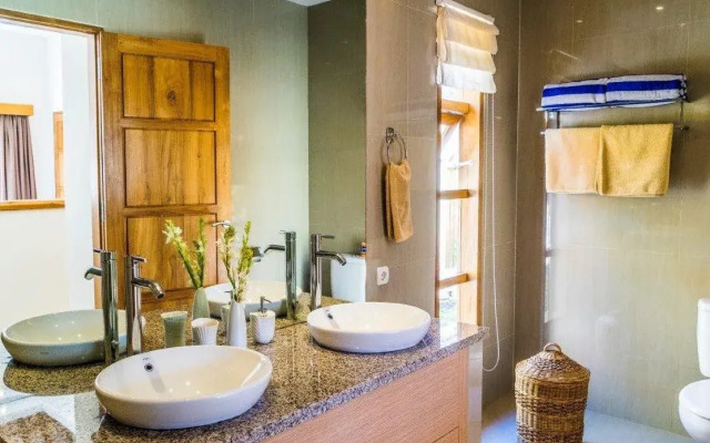 Kubu Indah Dive & Spa Resort