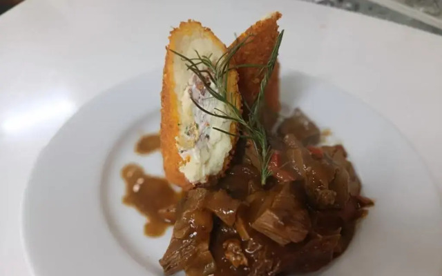 Hotel Jardin del Lago