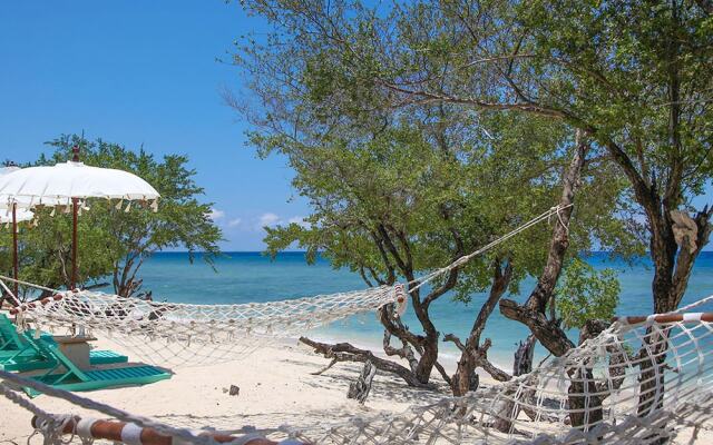 Le Pirate Beach Club Gili Trawangan