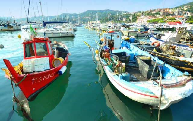 Cottage in Sesta Godano Near the Sea