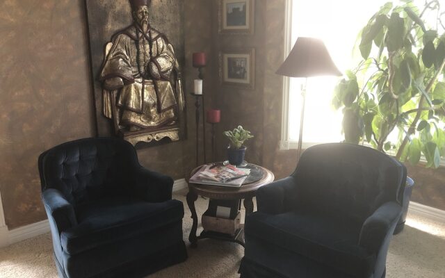 Wild Rose Manor Bed and Breakfast