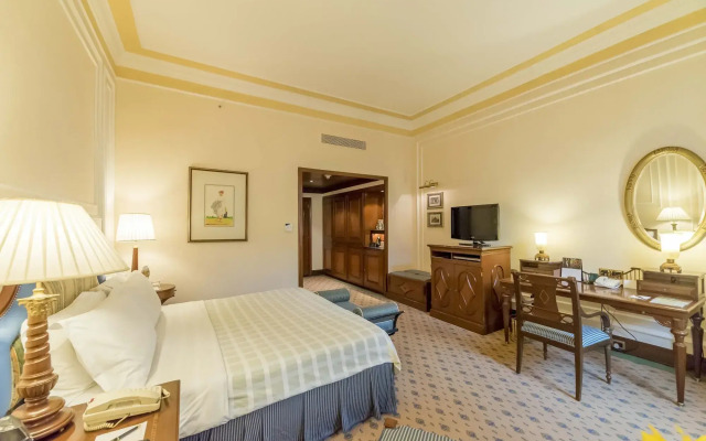The Oberoi Grand Kolkata Hotel