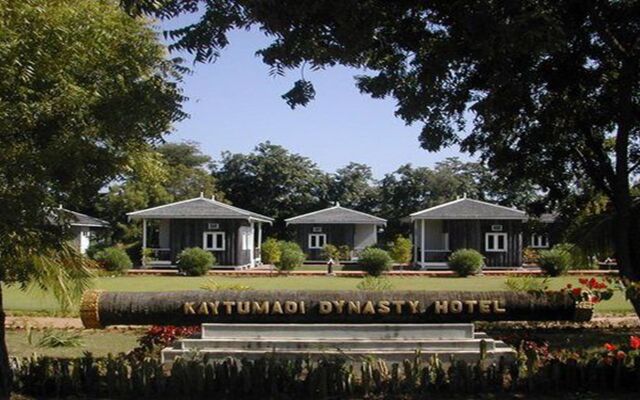 Kaytumadi Dynasty Hotel