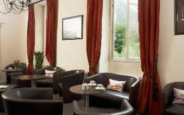 Savoy Hotel