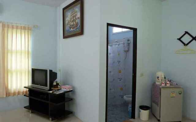 Bann Suan Rachawadee B&B