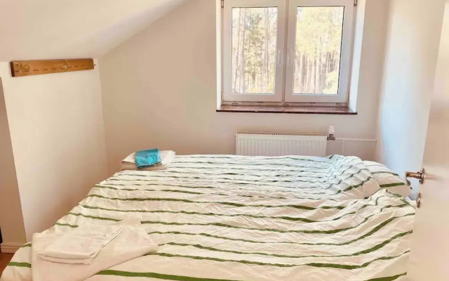 Bjurvik's Villa - Flat 3 - Business Customers Only