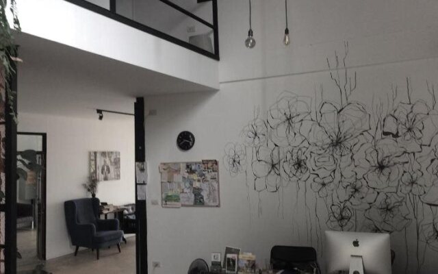 D Hostel