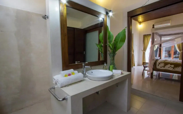 Villa Kamboja Senior