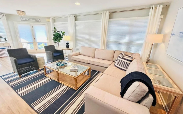 Salisbury Street 207