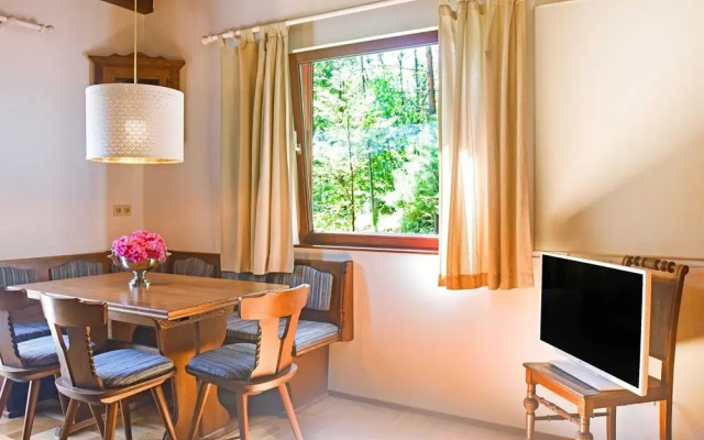 Cozy Chalet in Molln With Garden