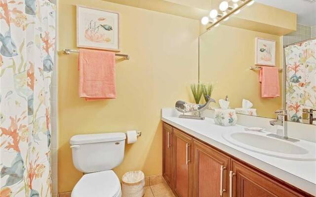 Hibiscus 303D - Two Bedroom Condo