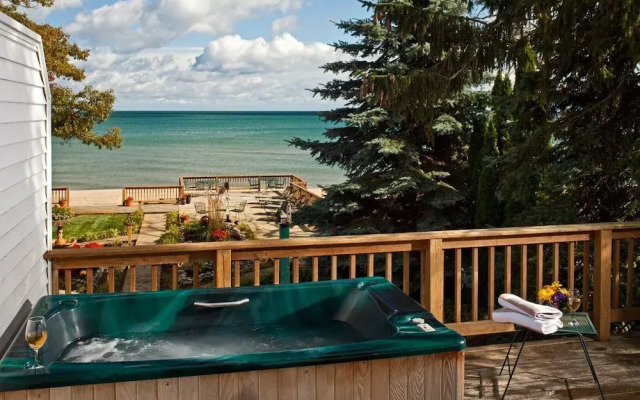 Huron House Bed and Breakfast