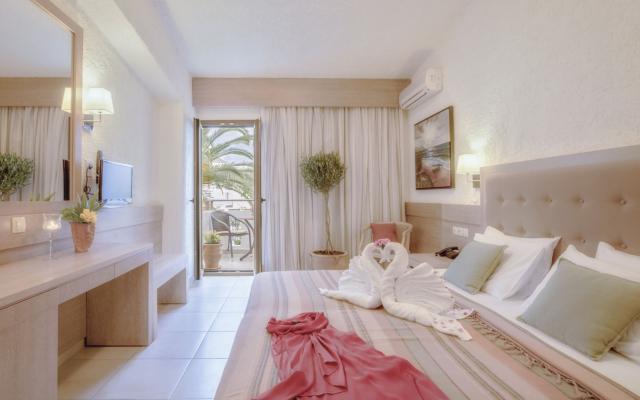 Flamingos Hotel