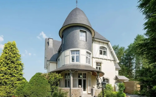 Chateau in Stavelot With Private Pool & Sauna
