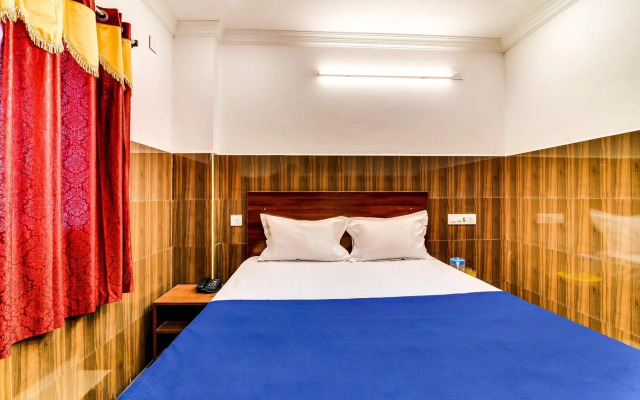 OYO 36583 Hotel Srinivasa Residency